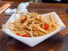 -隔壁老王·家常云南菜(皇冠店)