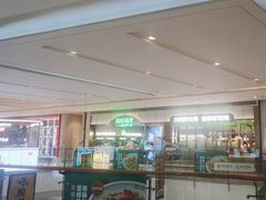 -洪氏嗨捞·广东猪肚鸡·椰子鸡火锅(西咸万象城店)