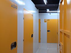 -安东易迷你自助仓储寄存仓库(杨浦店)