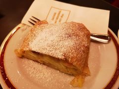 -Cafe Sacher(WIEN)