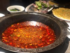 -大鱼山房鱼头火锅(老字号品质店)