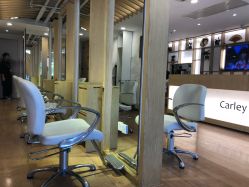 大厅-简法造型·品牌形象店