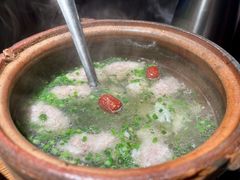 山泉水炖手工肉丸汤-老湘村·湖南土菜(天河维多利店)