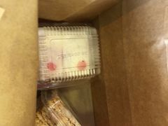 -红宝石·鲜奶小方·海派西点房(控江店)