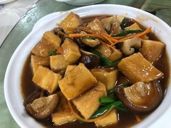 -广客美食坊(丹霞山店)