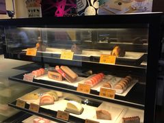 面包甜点陈列柜-麦当劳(海岸城店)