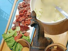 -乔家小院•非遗驴肉•本地小海鲜(滨河路店)