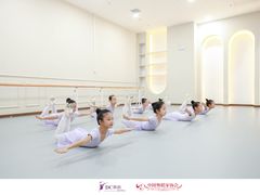 -DC少儿舞蹈培训中心(人民桥店)