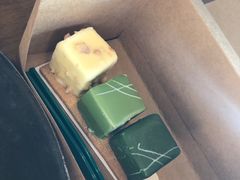 -星巴克(潍坊泰华广场店)