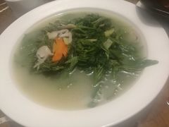 浓汤桑叶-广东道至正餐厅(区庄店)