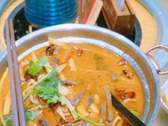 -娜仁图雅蒙古美食村(33小镇店)