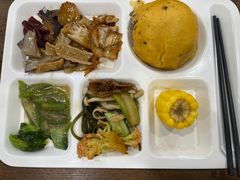 午餐自助-六和孝顺素食餐厅(西湖道店)