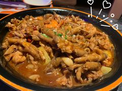 -胖哥俩肉蟹煲(长沙高铁吾悦广场店)