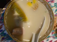 -海派悦庭·海胆烧麦·新融合菜(凯德广场店)