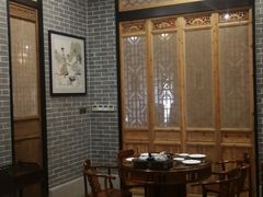 -龙悦湾酒家·八阵鱼生·渔人码头店