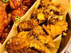 炸鸡一半一半-富乐满韩国正宗炸鸡韩国料理(虹泉路店)