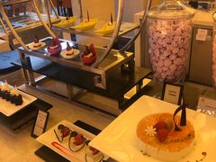-东西风牛排馆周末烧烤自助(首都机场希尔顿店)