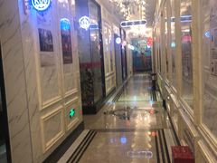 -皇马纯KTV·量贩·聚会(民治店)