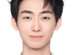 -真我樣照相馆·身份证·证件照·外拍(环球港店)