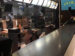 -麦当劳(展览路店)