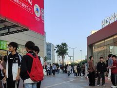 -万达广场(南昌红谷滩店)