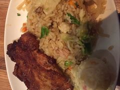 -玛格萝妮(汇智国际商业中心店)