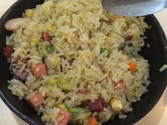 扬州炒饭-来龙里 精致 东南亚餐室(万象城店)