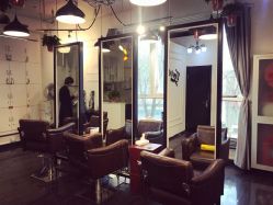 -Tipo Hair salon（明星）店