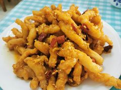 炸鱿鱼条-天伦海鲜·老味道·青岛菜(栈桥天主教堂店)