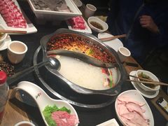 -纸盐河码头火锅(十八梯店)
