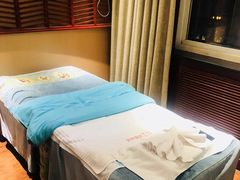 -菩提慧宾养生堂(梦幻亮点世界公园店)