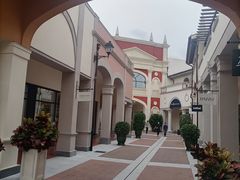 -佛罗伦萨小镇广佛名品奥特莱斯(疏港路店)