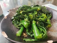 蒜蓉芥兰-红星光发煲仔饭(文海店)