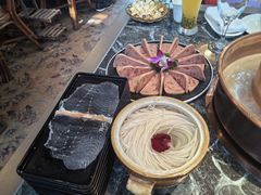 -慢丽江·云南野生菌土鸡锅(西山店)