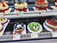 -花花卷卷·鲜食蛋糕(静安久光百货店)