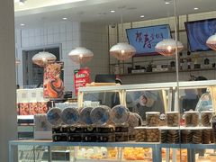 面包甜点陈列柜-津乐园(宜白路店)