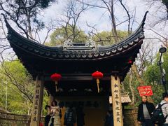 -灵岩山风景区
