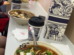 -霸王茶姬(五一路店)