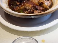 -老码头黑皮肘子锅包肉熏酱水饺(文政街店)