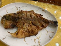 罗布泊古法烤鲈鱼-新疆巴州金丝特餐厅(大钟寺店)