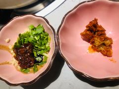 自助蘸料-大理董·董家小厨野生菌火锅(古城旗舰店)