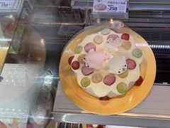 -花花卷卷·鲜食蛋糕(静安久光百货店)