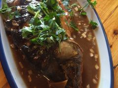 -闯关东东北农家菜(崂山石老人店)