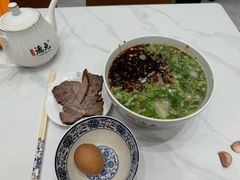 -德元兰州纯汤牛肉面(龙阳路店)