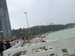 -J Daeng Seafood