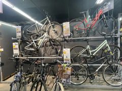 -迪卡侬(西三旗店)