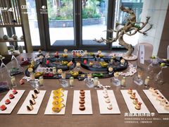 -深圳锦龙奥迪4S店(前海店)