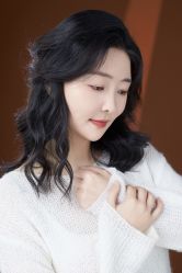 -盘子女人坊古装写真摄影(厦门总店)