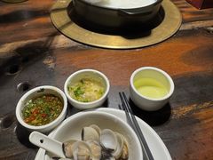 -大良毋米粥 · 粥底火锅(岭南天地店)