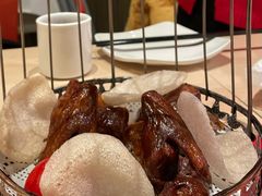秘制脆皮乳鸽-避风塘(宝山万达店)